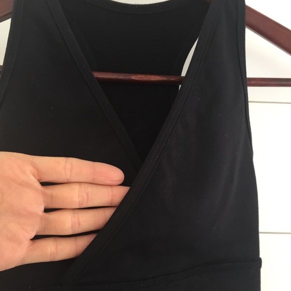 LULULEMON Deep V Crossover Racerback Tank Black - Picture 5 of 8